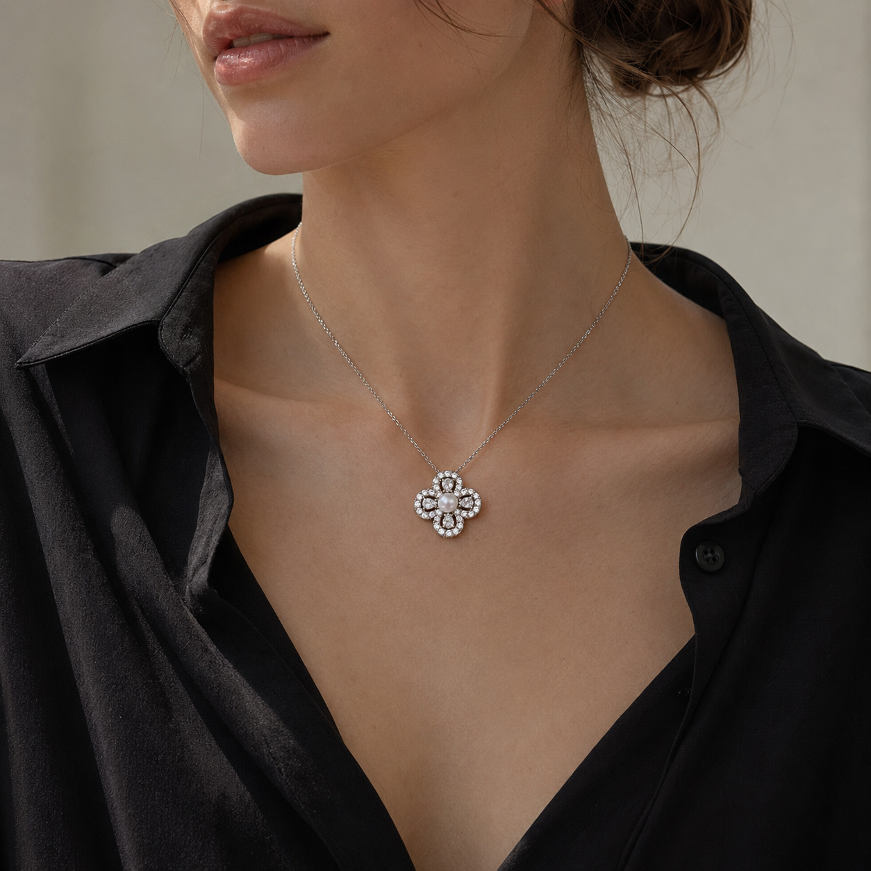 Aurelia Pearl Clover Pendant Necklace